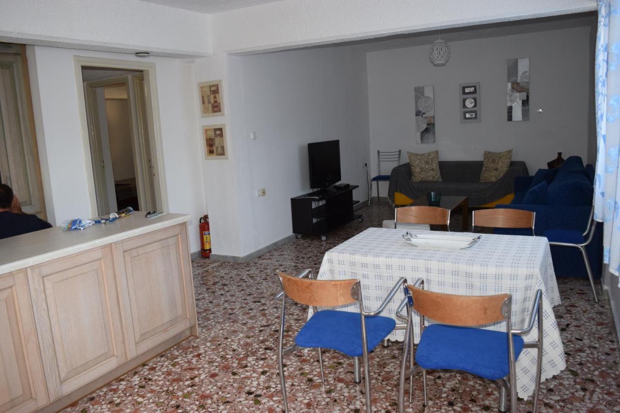 Ferienwohnung Venetsanou Ketsea 77 Kalamata Exterior foto