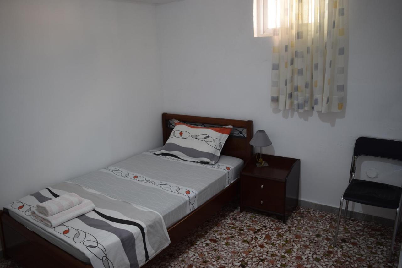 Ferienwohnung Venetsanou Ketsea 77 Kalamata Exterior foto