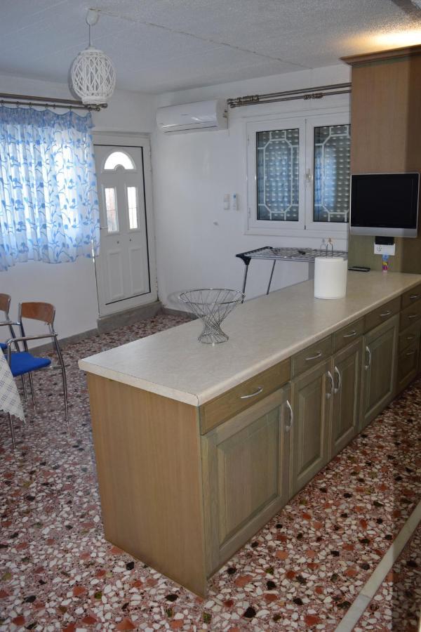 Ferienwohnung Venetsanou Ketsea 77 Kalamata Exterior foto